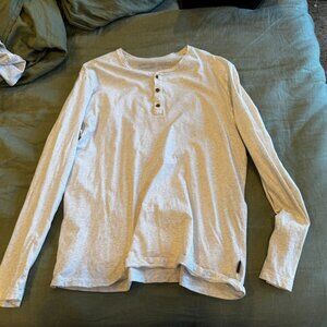 M's Long-Sleeved Organic Cotton Lightweight Henley Pullover